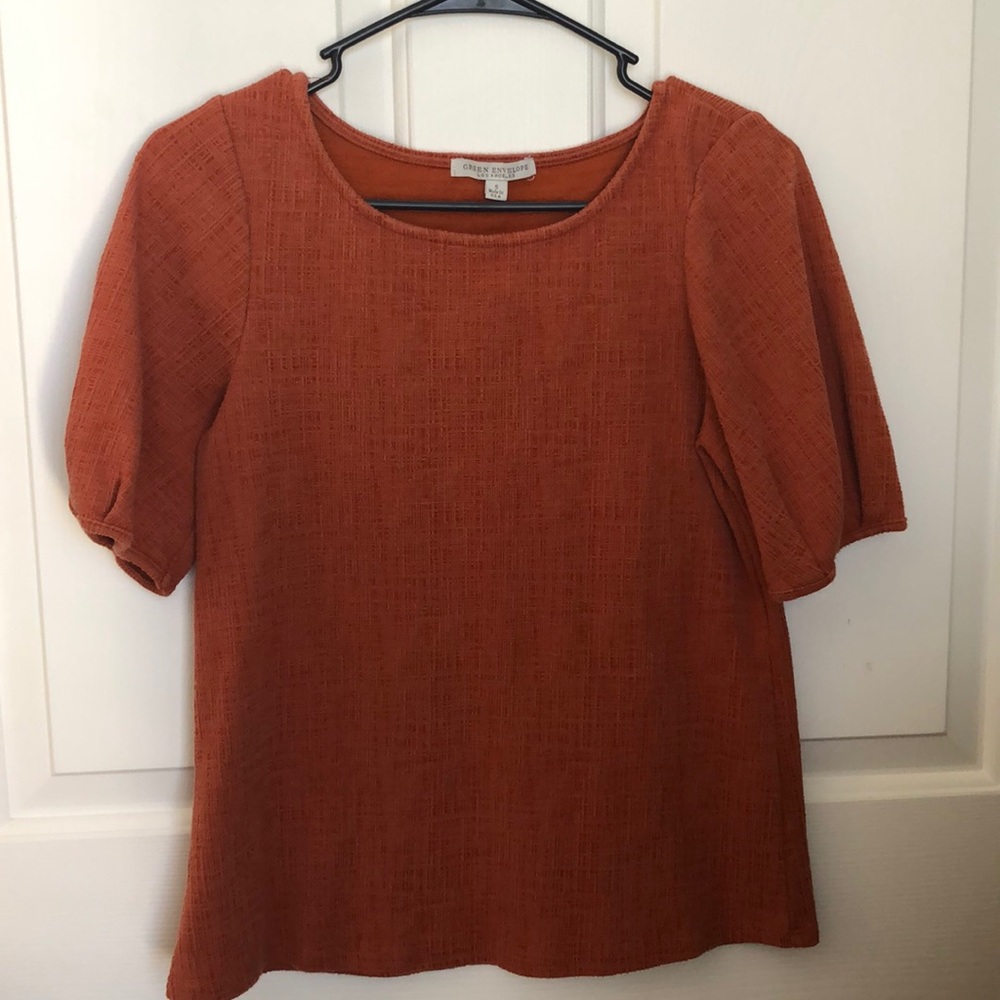 Madewell Textured orange top, Size S, Green envelope, great condition,